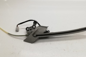 PRAVÝ MECHANIZMUS ROLETA KUFRU MERCEDES-BENZ E (W212) 2128203042 2010