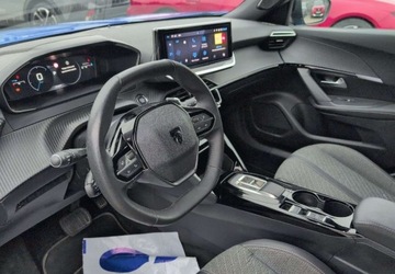 Peugeot 2008 II SUV 1.2 PureTech 130KM 2023 Peugeot 2008 PureTech 130 Allure SS EAT8 SalonPL FVat 2023 1.2 Benzyna, zdjęcie 11