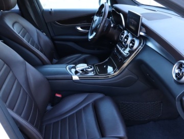 Mercedes GLC C253 SUV 2.1 220 d 170KM 2015 Mercedes GLC GLC 220 d 4MATIC, 167 KM, 4X4, zdjęcie 8