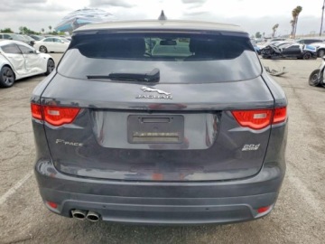 Jaguar F-Pace 2017 Jaguar F-Pace Prestige 2017 3.0 Diesel 180KM, zdjęcie 2