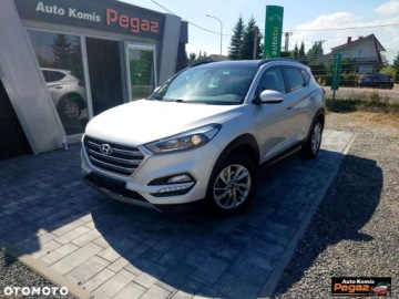 Hyundai Tucson III SUV 1.7 CRDI 115KM 2015 Hyundai Tucson Hyundai Tucson 1.7 CRDI BlueDrive Comfort 2WD 1.7 Diesel