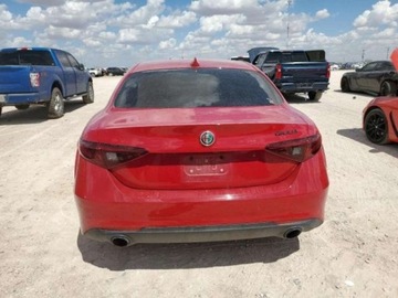 Alfa Romeo Giulia II Sedan Facelifting 2.0 Turbo 280KM 2020 Alfa Romeo Giulia 2020, 2,0L, po gradobiciu 2.0 Benzyna 280KM, zdjęcie 5