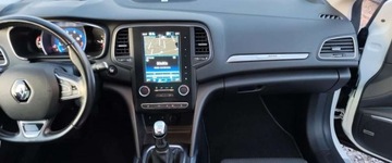 Renault Megane IV Hatchback 5d 1.3 TCe 140 FAP 140KM 2018 Renault Megane Renault Megane TCe 140 GPF BOSE EDITION 1.3 Benzyna 140KM, zdjęcie 18