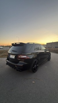 Mercedes Klasa M W166 Off-roader AMG 63 AMG 4MATIC 525KM 2014 Mercedes-Benz ML Mercedes-Benz ML W166 (2011 - 2015) 5.5 ML63 amg Brabus 7, zdjęcie 1