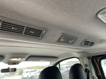 Opel Vivaro B Kombi Extra Long H1 2,9t 1.6 BiTurbo 125KM 2017 Opel Vivaro Edition Klima 9 osobowy 125KM, zdjęcie 12