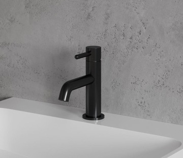 Отдельностоящий смеситель для умывальника Omnires Y черный Y1210NBL