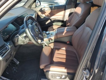 BMW X5 G05 2022 BMW X5 M50i, 2022r., 4x4, 4.4L 4.4 Benzyna 523KM, zdjęcie 6