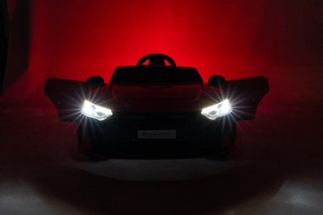Автомобиль на аккумуляторе Audi RS E-Tron GT детский с кожаными колесами Remote Control Eva 78W
