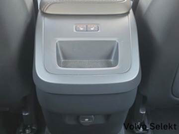 Volvo XC60 II 2023 Volvo XC 60 FV23 Plus Dark B4 B 197KM ACC BLIS Ele, zdjęcie 30