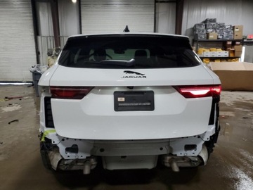 Jaguar F-Pace 2024 Jaguar F-Pace R-Dynamic S 2024 2.0l 2.0 Benzyna 246KM, zdjęcie 2