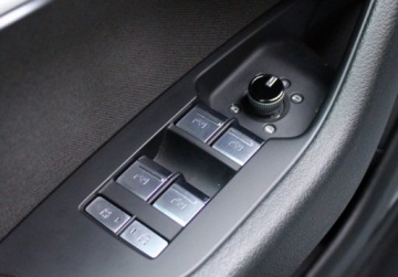 Audi A6 C8 Avant 2.0 40 TDI 204KM 2019 Audi A6 Avant 2.0 TDI 204KM 40TDI mHEV S-tronic SerwisASO FV23 2.0 Diesel, zdjęcie 31