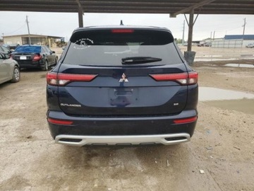 Mitsubishi Outlander III 2022 Mitsubishi Outlander Mitsubishi Outlander SE FWD, od ubezpieczalni po grad, zdjęcie 4