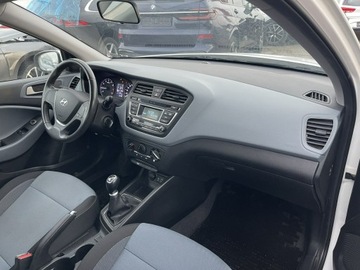 Hyundai i20 II Hatchback 5d Facelifting KAPPA 1.2 MPI 75KM 2018 Hyundai i20 Klimatyzacja, zdjęcie 8