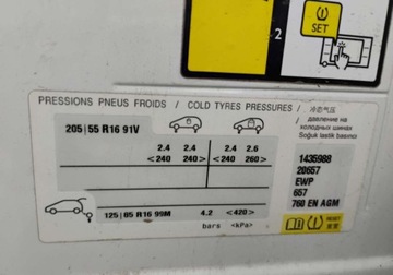 Peugeot 2008 I SUV Facelifting 1.6 BlueHDi 99KM 2016 Peugeot 2008 2016r, 1.6HDI. Uszkodzony lewy tyl. Jezdzi. 1.6 Diesel 99KM, zdjęcie 20