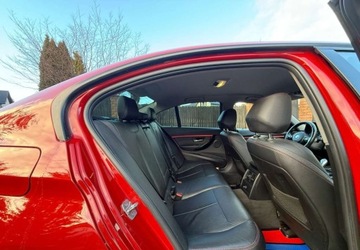BMW Seria 3 F30-F31-F34 Limuzyna Facelifting 2.0 318d 150KM 2015 BMW Seria 3 BMW Seria 3 318d Sport Line Shadow 2.0 Diesel 150KM, zdjęcie 29