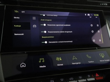 Peugeot 308 III Hatchback Plug-In 1.6 Hybrid 180KM 2023 Peugeot 308 PHEV Allure Pack navi kamera180 LED, zdjęcie 28