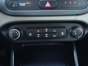 Kia Carens IV Minivan 1.6 GDI 135KM 2013 Kia Carens 1.6 GDI, Salon Polska, Klima, Tempomat, zdjęcie 12