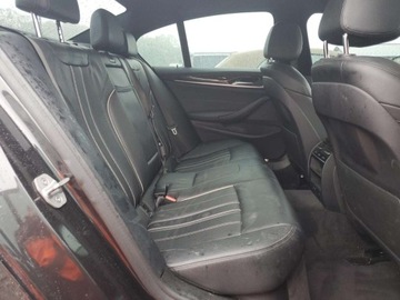 BMW Seria 5 G30-G31 2018 BMW Seria 5 540xi 2018 3.0l 3.0 Benzyna 335KM, zdjęcie 10