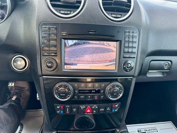 Mercedes Klasa M W164 Off-roader Facelifting AMG 6.2 V8 (63 AMG) 510KM 2010 MERCEDES-BENZ ML 63 AMG 4-matic 510Ps FULL OPCJA, zdjęcie 21