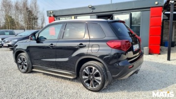 Suzuki Vitara III SUV 1.4 BOOSTERJET 140KM 2018 Suzuki Vitara 1.4T 140KM manual Navi panorama skora climatronic xenony bez, zdjęcie 31
