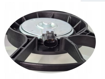 NOVÝ VENTILÁTOR TOYOTA YARIS 1,5 VVTI B 17 163600Y110 163610Y250 167110Y230
