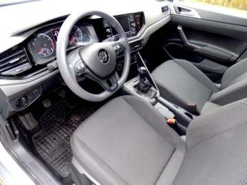 Volkswagen Polo VI Hatchback 5d 1.0 MPI 75KM 2018 VOLKSWAGEN POLO VI 1,0 75 KM LED 40 TYŚ. KM, zdjęcie 12