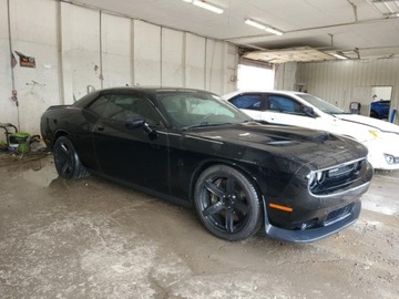 Dodge Challenger III 2019 Dodge Challenger RT Scat Pack 2019 6.4L 6.4 Benzyna 485KM, zdjęcie 4