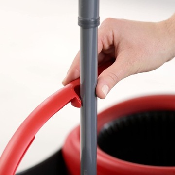 Ведро и вращающаяся швабра Vileda Turbo + жидкость Ajax