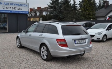 Mercedes Klasa C W204 Kombi T204 1.8 180 CGI BlueEFFICIENCY 156KM 2010 Mercedes-Benz Klasa C 180 CGI Avangarde Automat Benzyna 1.8 Benzyna 156KM, zdjęcie 8