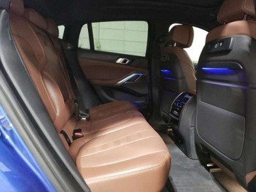 BMW X6 G06 2020 BMW X6 2020, 4.4L, 4x4, M50i, od ubezpieczalni 4.4 Benzyna 523KM, zdjęcie 8
