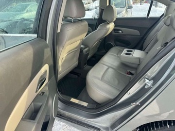 Chevrolet Cruze Sedan 2.0 TD 150KM 2010 Chevrolet Cruze Chevrolet Cruze 2,0 Diesel Zadbany Zamiana 2.0 Diesel 150KM, zdjęcie 9