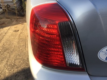 SVĚTLO LEVÝ ZADNÍ HYUNDAI XG350 XG 350 EVROPA