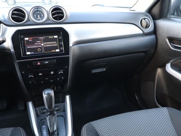 Suzuki Vitara III SUV 1.6 VVT 120KM 2016 Suzuki Vitara 1.6 VVT, Salon Polska, Serwis ASO, zdjęcie 7