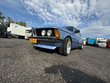 BMW Seria 3 E21 1981 BMW Seria 3 Odrestaurowany 323i stan bdb 2.3 Benzyna 149KM, zdjęcie 12