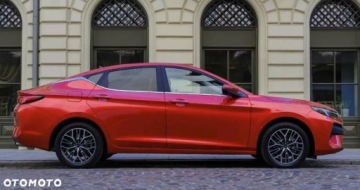 JAC 2025 JAC J7 JAC J7 1.5 Benzyna 136KM, zdjęcie 1