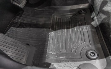 Toyota C-HR I Crossover Facelifting 2.0 Hybrid Dynamic Force 184KM 2019 Toyota C-HR 2.0 Hybrid Selection 2.0 Hybryda 184KM, zdjęcie 32