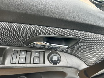 Chevrolet Cruze Hatchback 5d 1.8 16V DOHC 141KM 2012 Chevrolet Cruze 1.8 Benzyna Klima Alu Tempomat, zdjęcie 7