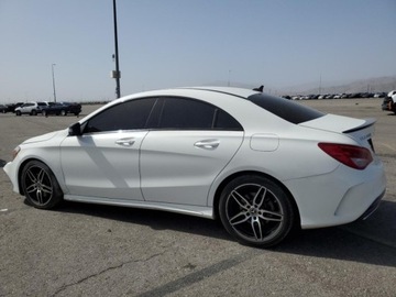 Mercedes CLA C117 2018 Mercedes-Benz CLA 2018 MERCEDES-BENZ CLA 250 2.0 Benzyna 221KM, zdjęcie 2