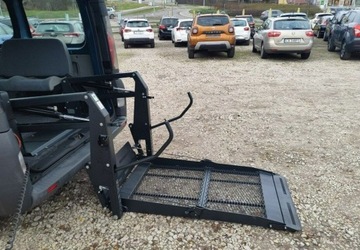 Renault Trafic II 2004 Renault Trafic Dla inwalidy Benzyna Zadbany Zarejestrowany 2.0 Benzyna, zdjęcie 14