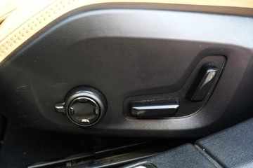 Volvo V40 II 2019 Volvo V60 Cross Country salonPL AWD Panorama Kamera Klima 4stref. ACC, zdjęcie 16