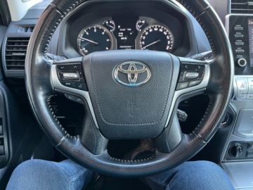 Toyota Land Cruiser VII Terenowy 5d 2.8 D-4D 204KM 2022 Toyota Land Cruiser 2.8 diesel 204 KM automat salon Polska I wlascicie, zdjęcie 19