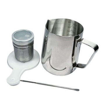 Kubki do spieniania mleka Kubek do spieniania mleka 600ml