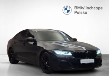 BMW Seria 5 G30-G31 Limuzyna Facelifting 3.0 540d 340KM 2022 BMW Seria 5 BMW Laser l Driving Assistant l M-Pakiet l HarmanKardon 3.0, zdjęcie 24