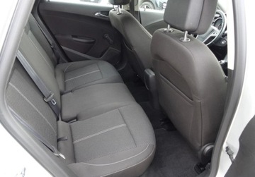 Opel Astra J Sports Tourer Facelifting 1.6 CDTI ecoFLEX 110KM 2015 Opel Astra 1.6 CDTI 110KM Okazja Sprowadzony Oplacony 1.6 Diesel 110KM, zdjęcie 18