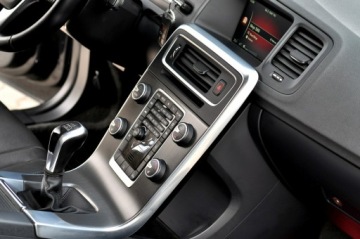 Volvo S60 II Sedan Facelifting 2.0 D4 DRIVE-E 181KM 2014 Volvo S60 2.0 D4 Lift Led FULL OPCJA Skóra Navi, zdjęcie 13