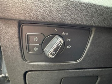 Volkswagen Passat B8 Variant 1.4 TSI BlueMotion Technology ACT 150KM 2017 Volkswagen Passat Variant 1.4 TSI 150 KM Highline, zdjęcie 11