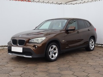 BMW X1 E84 Crossover xDrive18d 143KM 2010 BMW X1 xDrive18d, Salon Polska, 4X4, Automat, zdjęcie 1