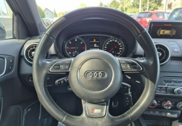 Audi A1 I Sportback 5d Facelifting 1.6 TDI 116KM 2017 Audi A1 Sportback Automat 1,6Tdi 2x S-LinePanorama Stan idealny 1.6, zdjęcie 9