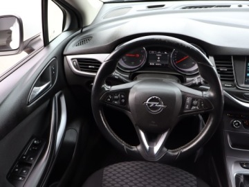 Opel Astra K Hatchback 5d 1.0 Turbo 105KM 2016 Opel Astra 1.0 Turbo, Klima, Klimatronic, zdjęcie 6