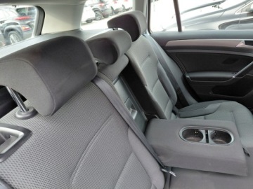 Volkswagen Golf VII Variant 1.6 TDI CR DPF BlueMotion Technology 105KM 2014 Volkswagen Golf Salon Polska Bezwypadek Klimatyzacja 2x PDC Alu 1.6 Diesel, zdjęcie 15